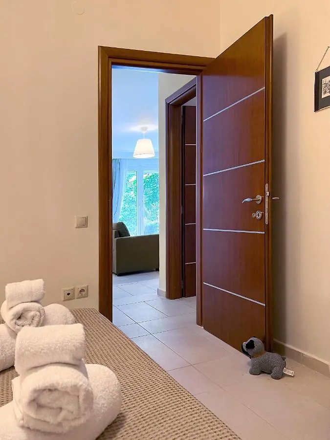 Private Garden House In Panorama- Lux Accommodation Thessaloniki Apartment